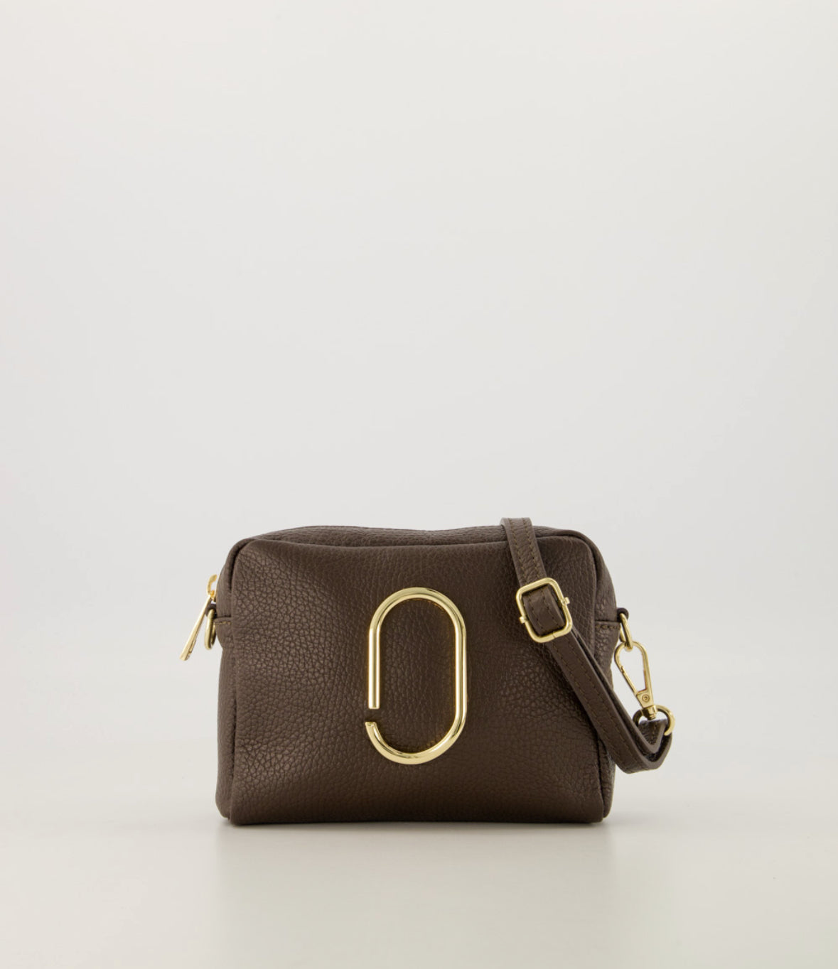 Tas Jacine Brown