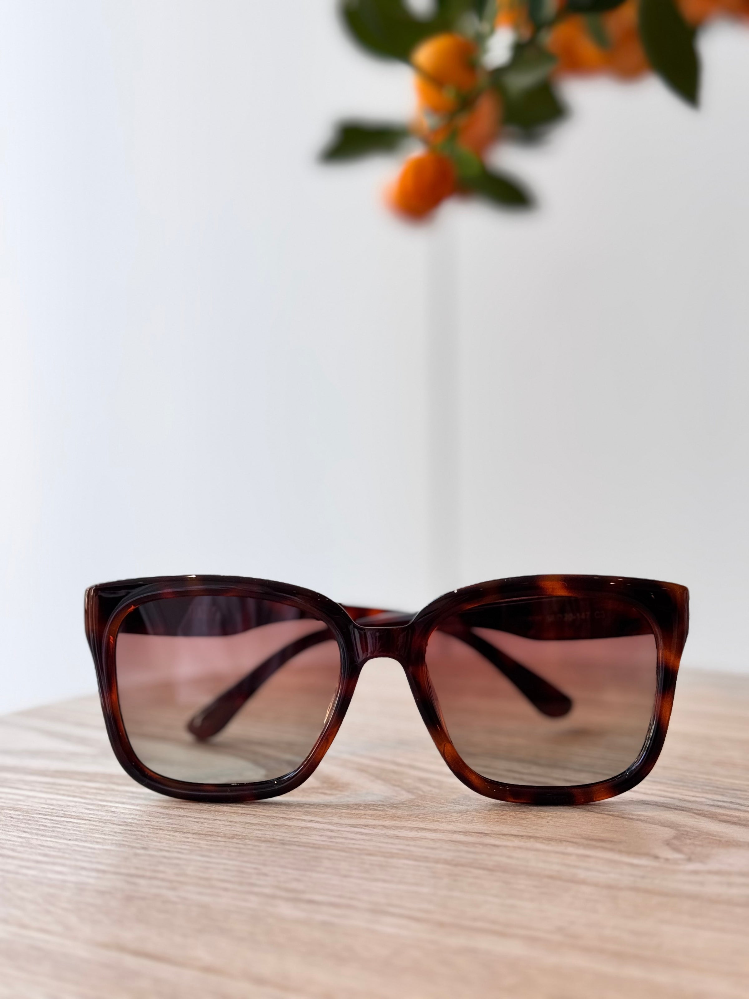 Zonnebril Giselle Brown