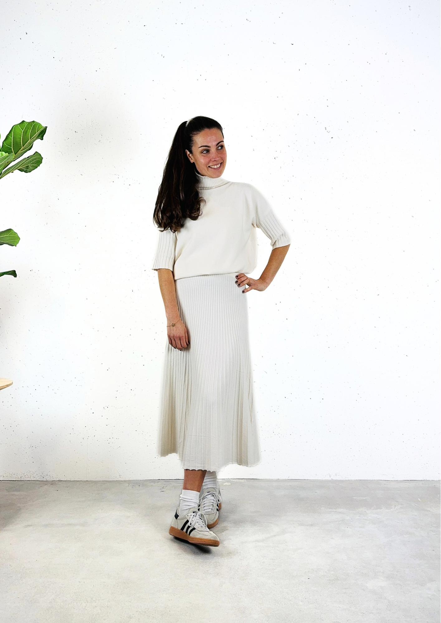 Skirt off-white Serena