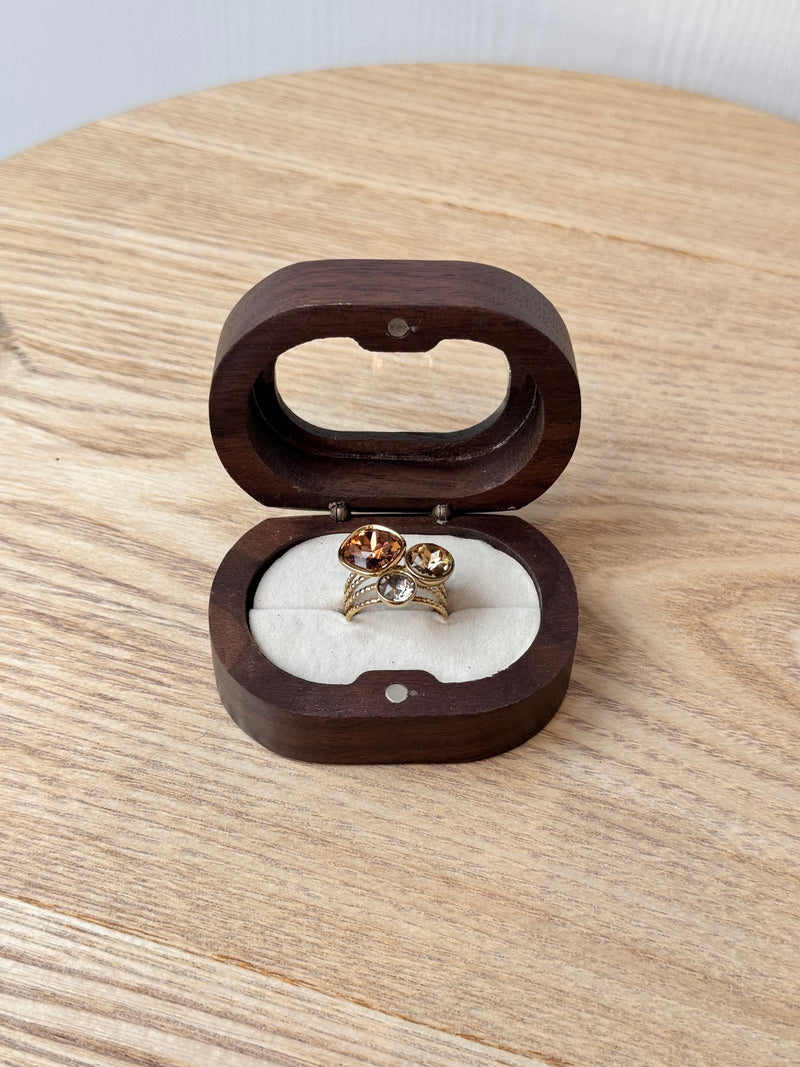 Ring doosje walnoot hout