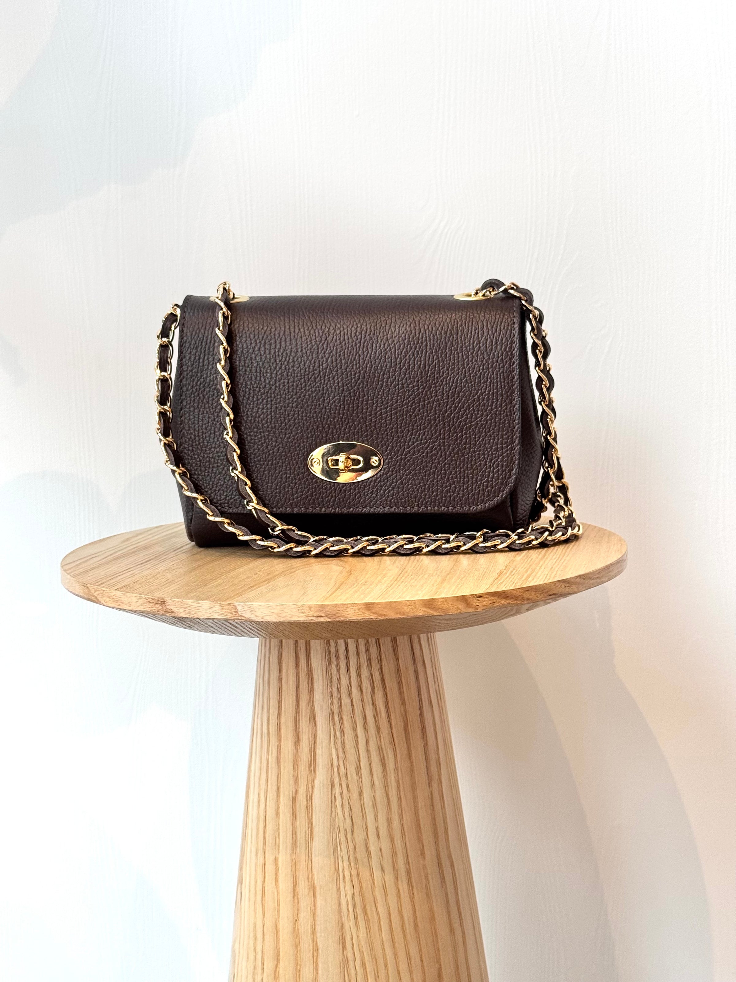 Nina Classic Grain Bruin