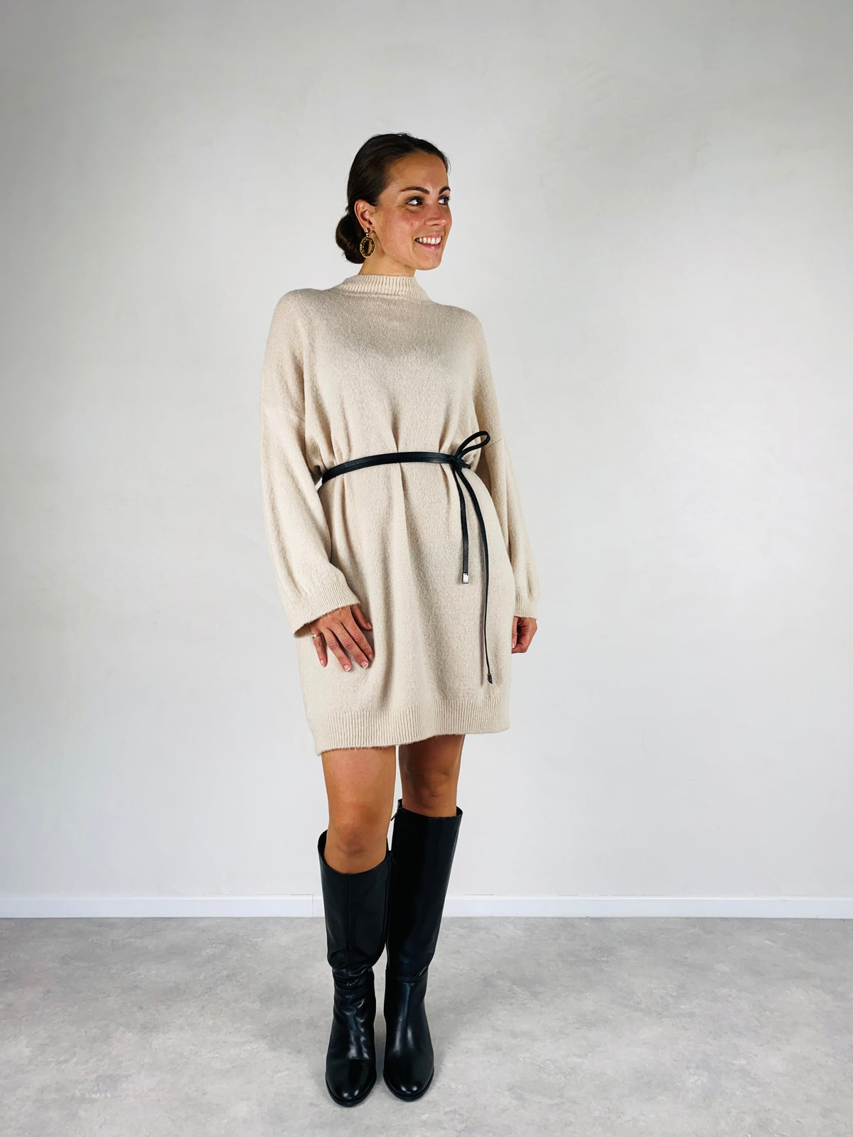 Jurk beige alpaca - Chic by R