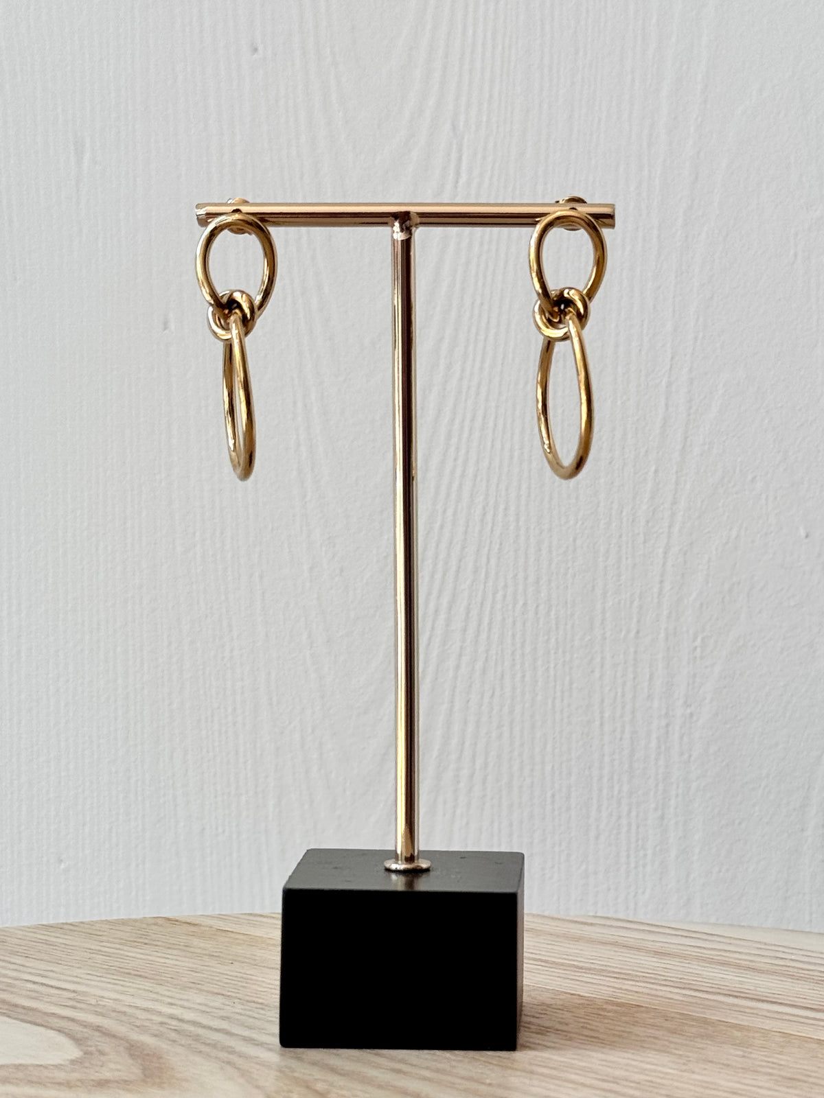 Oorbellen Double ring and knot