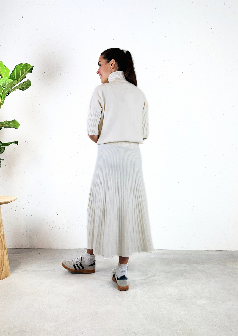 Skirt off-white Serena