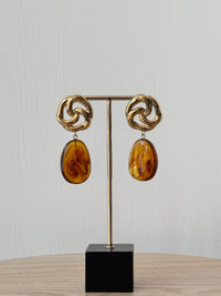 Earrings gold brown